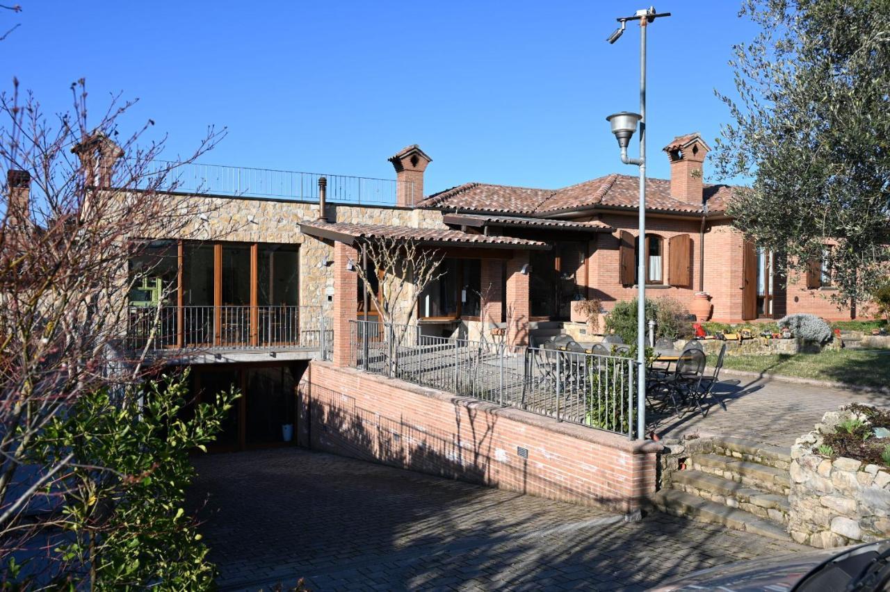 Agriturismo A Casa Mia Gubbio Eksteriør billede