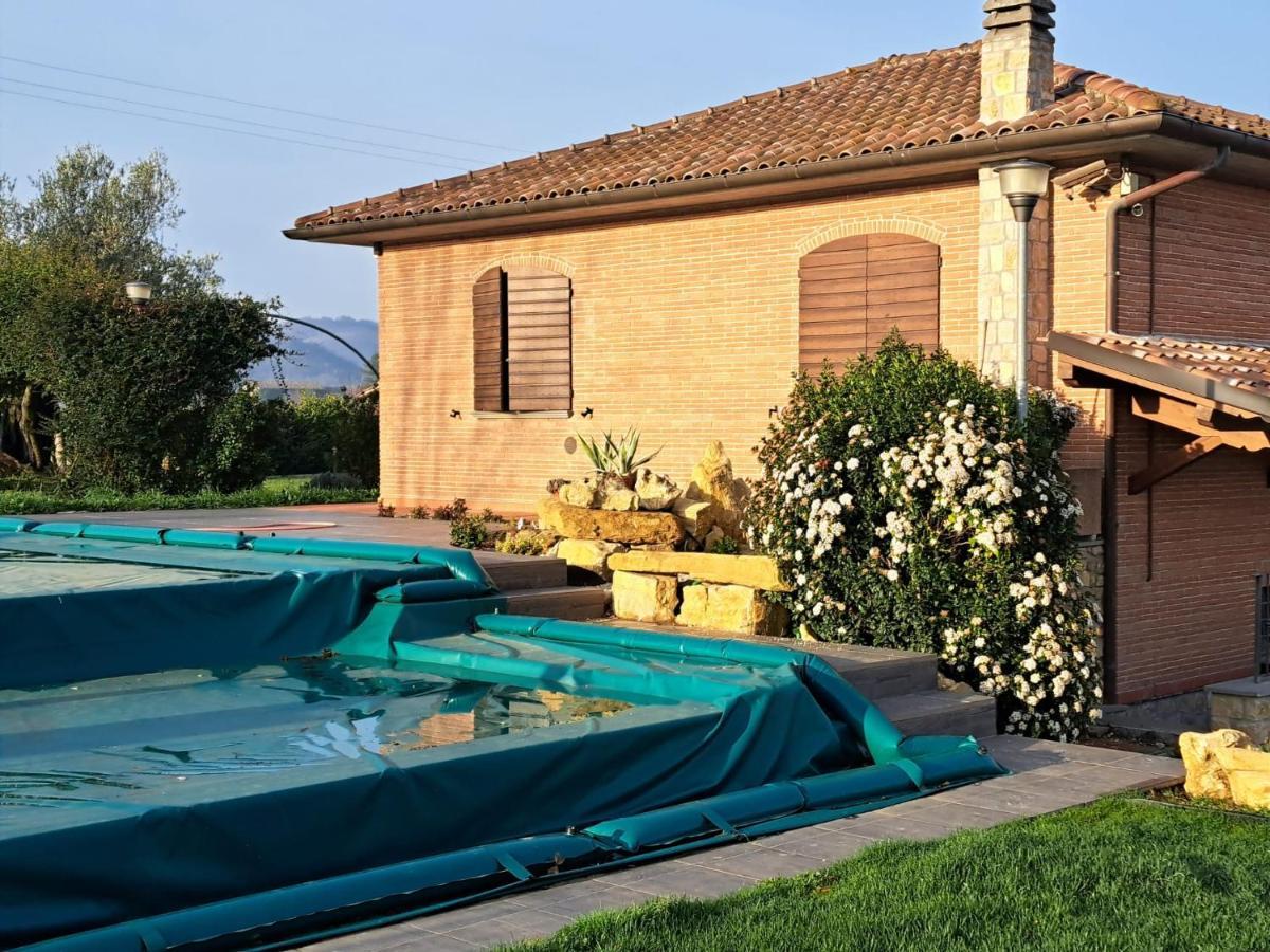 Agriturismo A Casa Mia Gubbio Eksteriør billede