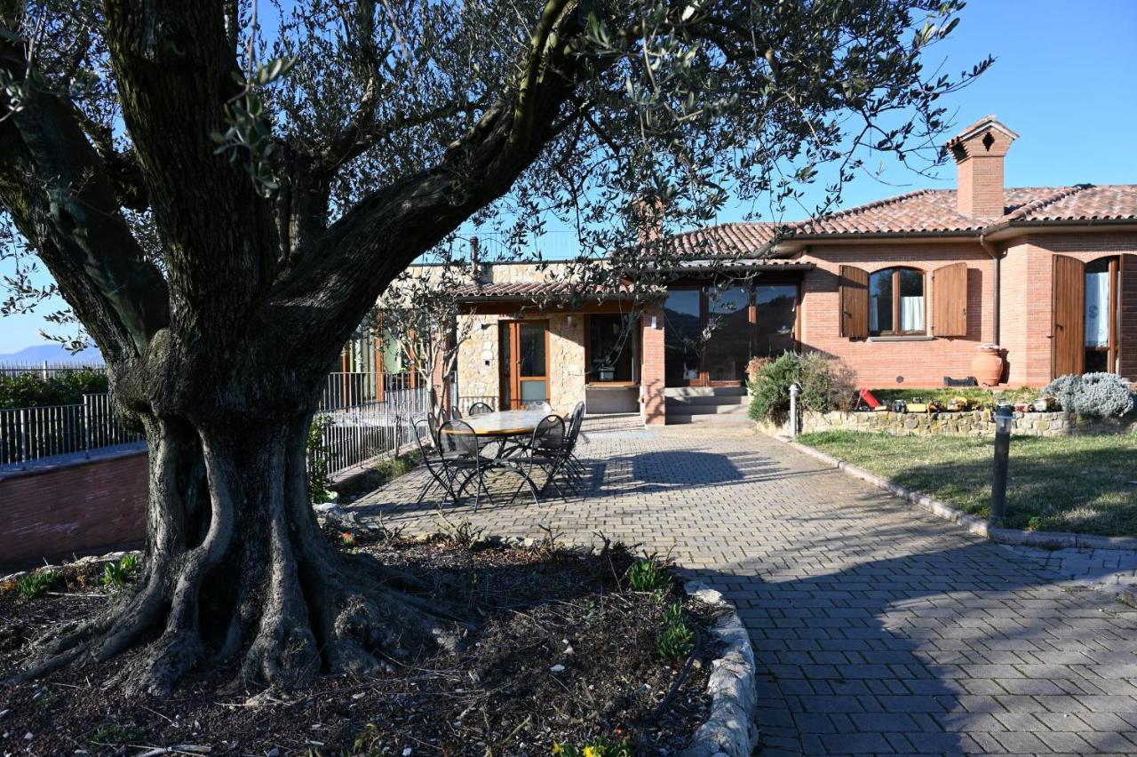Agriturismo A Casa Mia Gubbio Eksteriør billede
