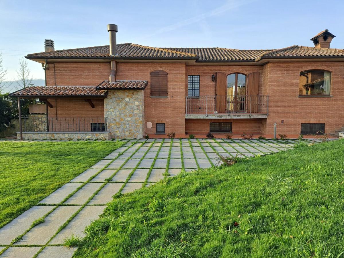 Agriturismo A Casa Mia Gubbio Eksteriør billede